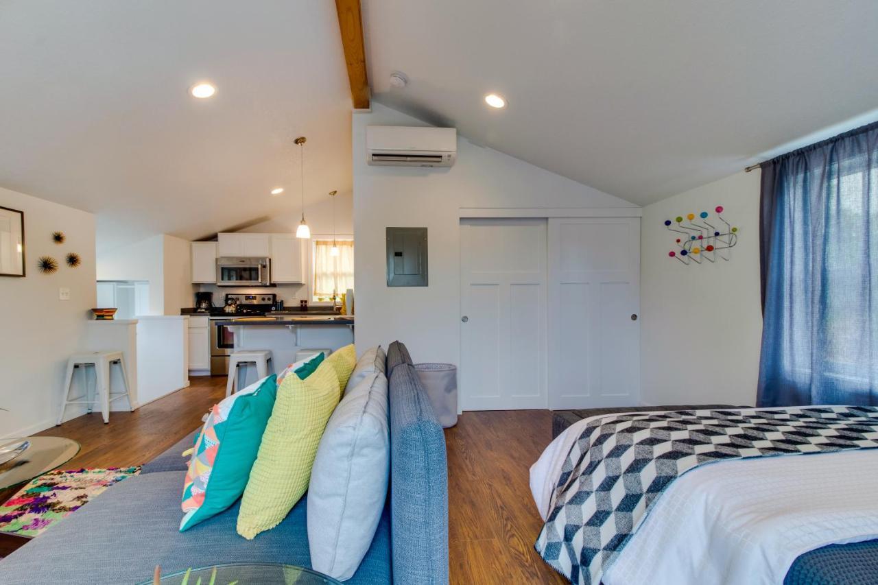 New Portland Neighborhood Studio Eksteriør bilde
